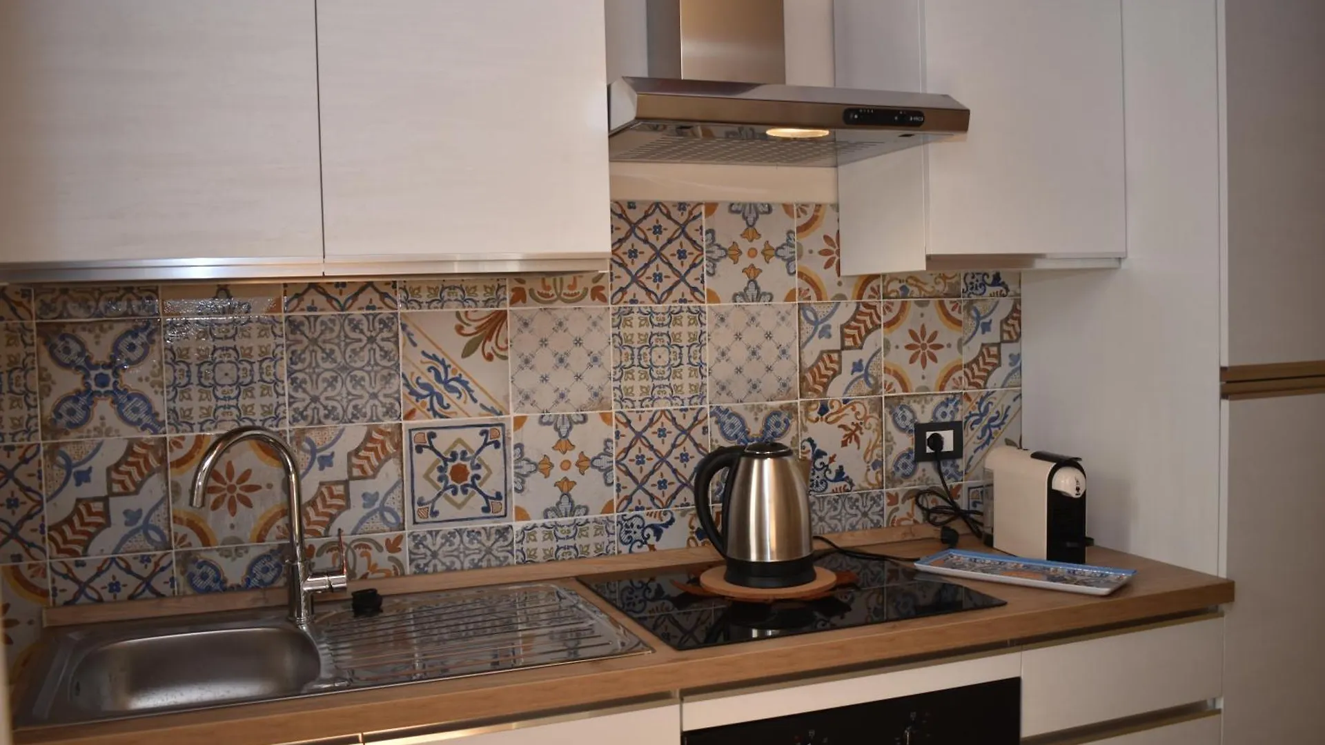Kanat Apartment Palermo 0*,